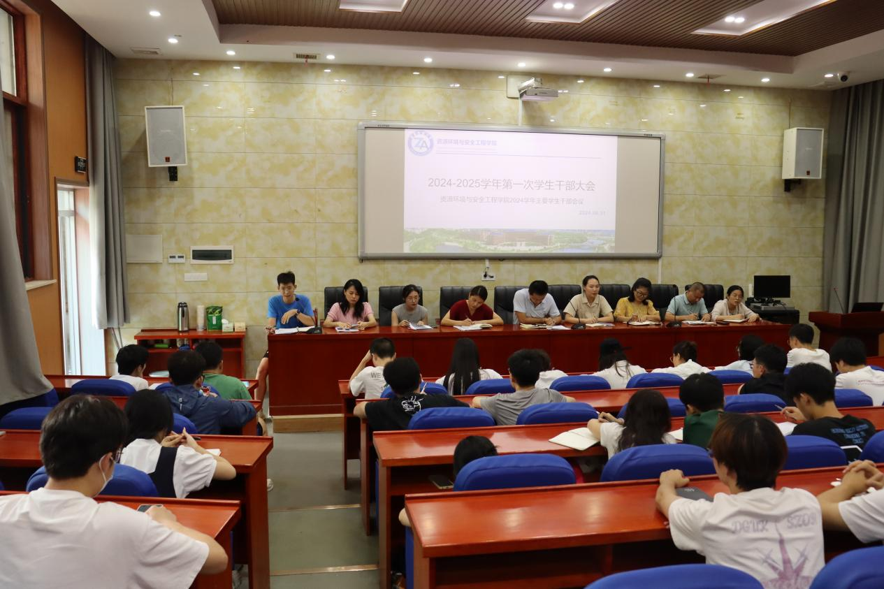 a9d2b47e30cd4accbde334b7a78a4360.png 图片1.png